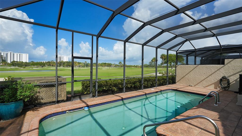 2341 HARBOUR OAKS DR