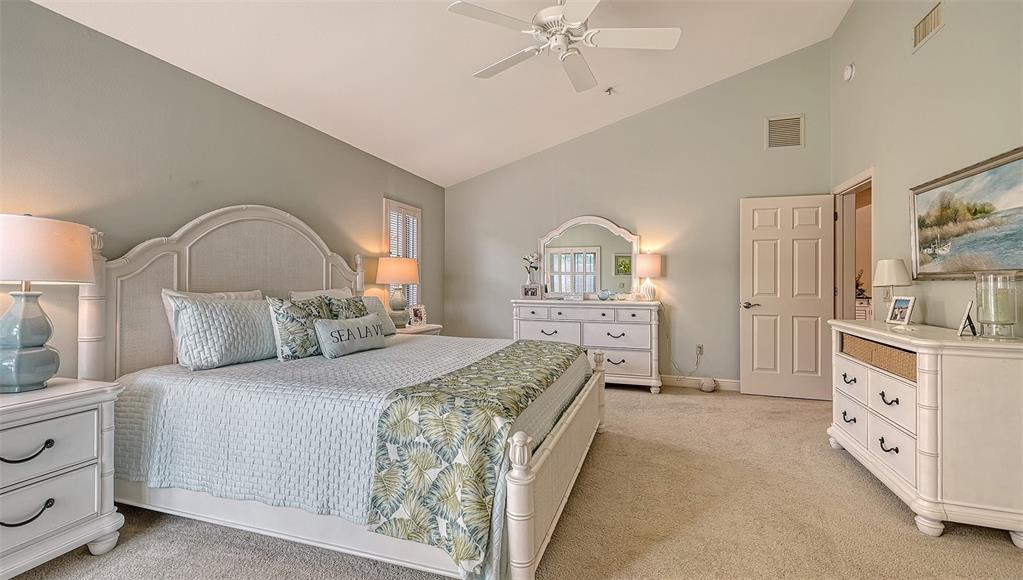 2341 HARBOUR OAKS DR