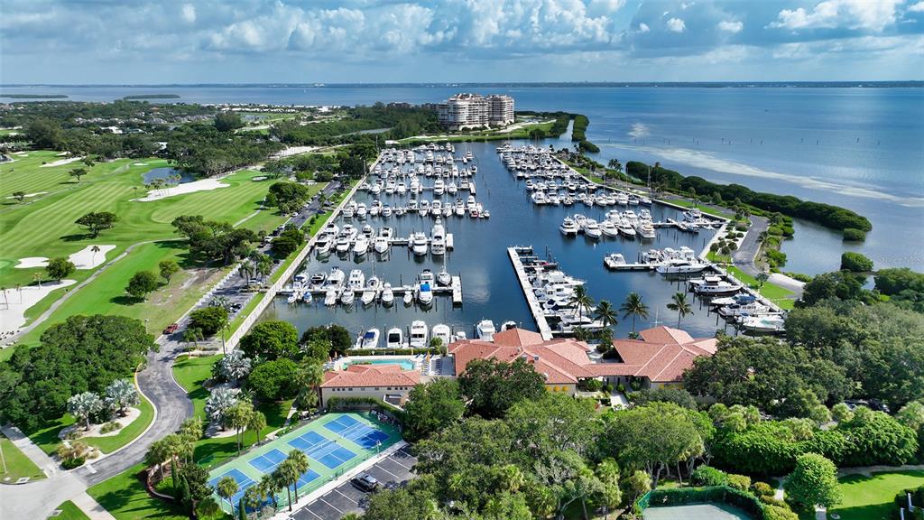 2341 HARBOUR OAKS DR