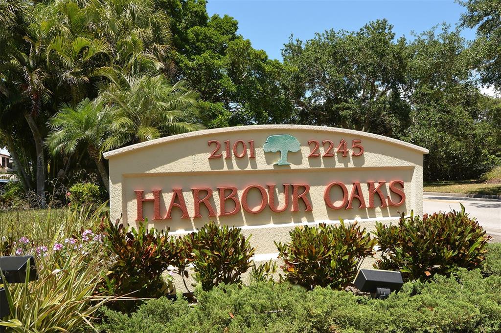 2101 HARBOURSIDE DR #1103