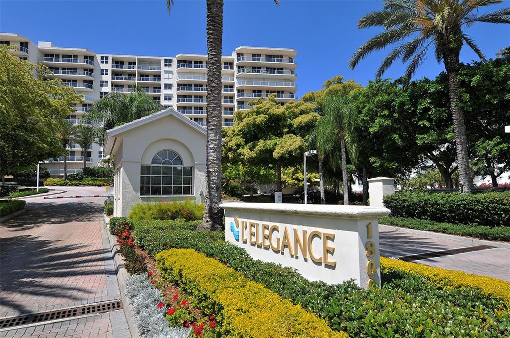 1800 BENJAMIN FRANKLIN DR #B206