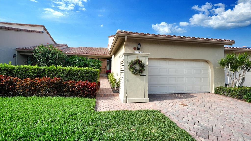 2369 HARBOUR OAKS DR