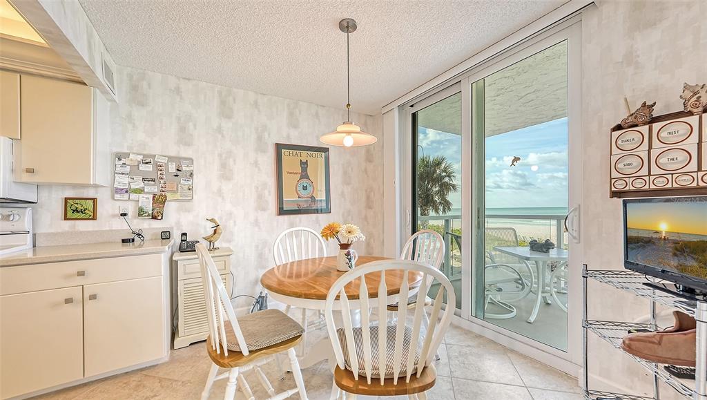 2425 GULF OF MEXICO DR #2E