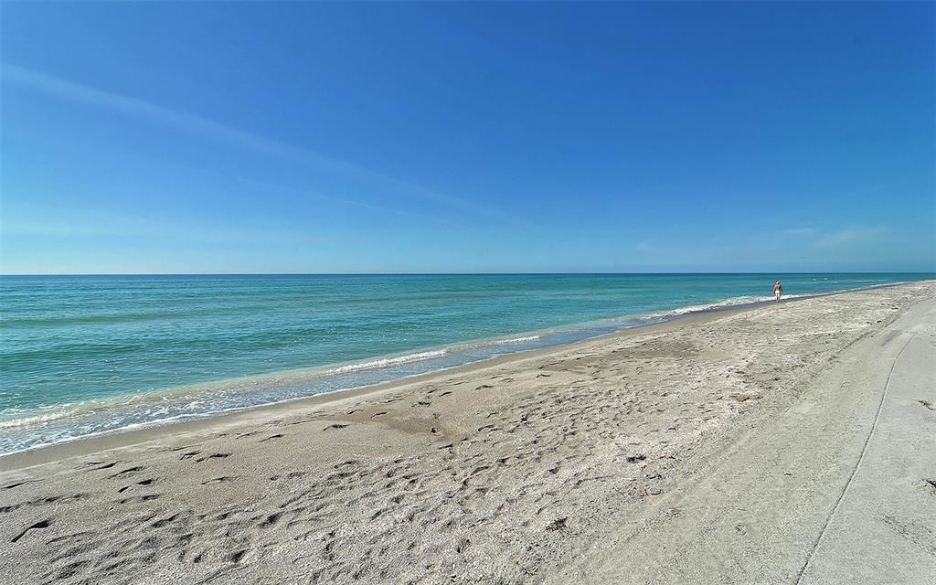 2425 GULF OF MEXICO DR #2E