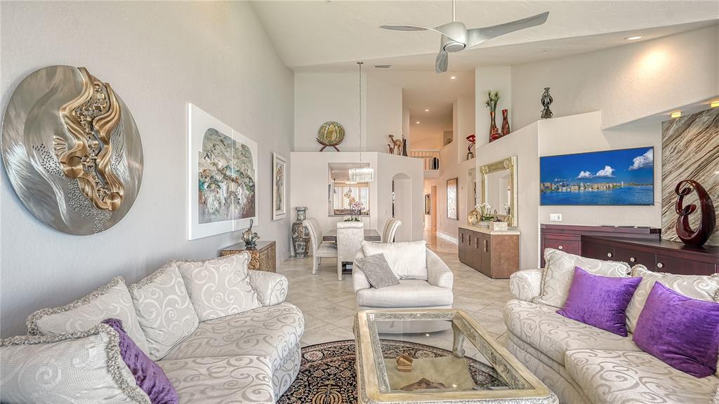 340 GULF OF MEXICO DR #135