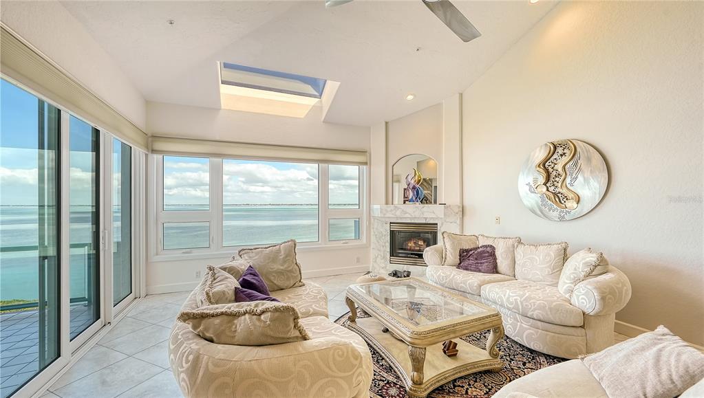 340 GULF OF MEXICO DR #135