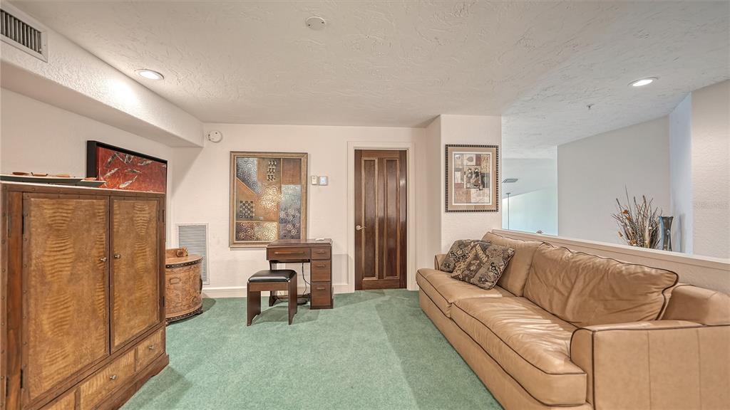 340 GULF OF MEXICO DR #135
