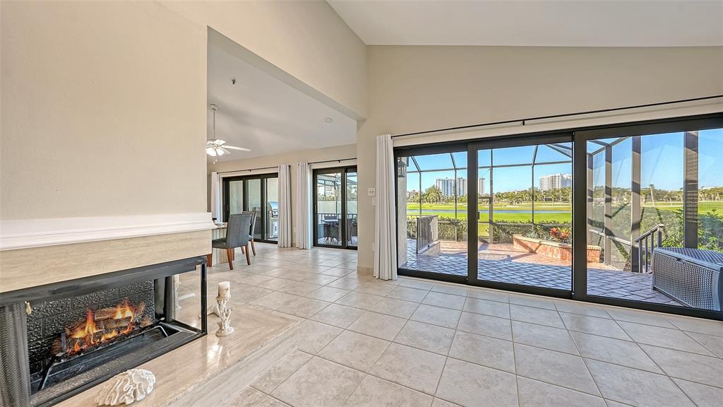 2339 HARBOUR OAKS DR