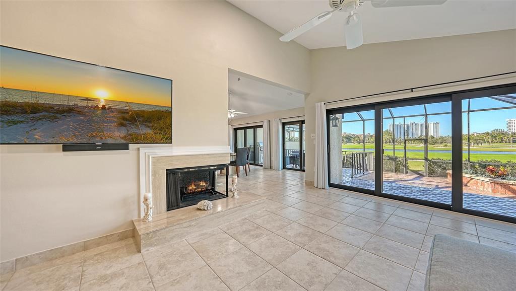 2339 HARBOUR OAKS DR