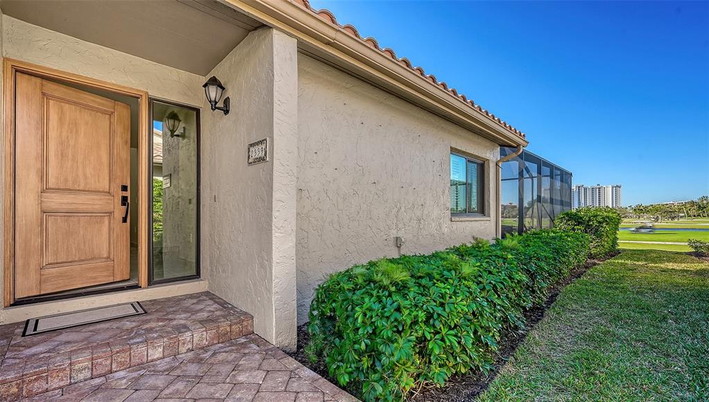 2339 HARBOUR OAKS DR