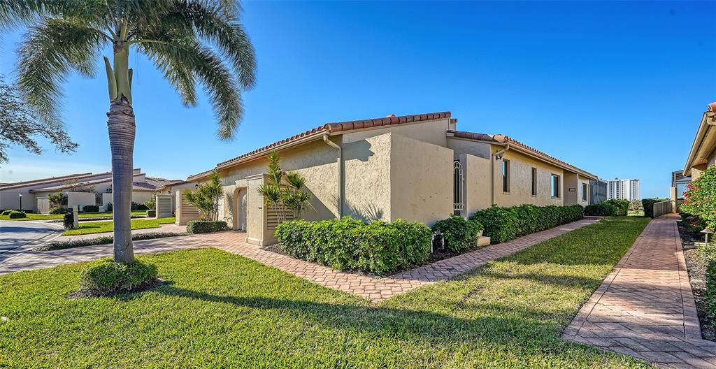 2339 HARBOUR OAKS DR