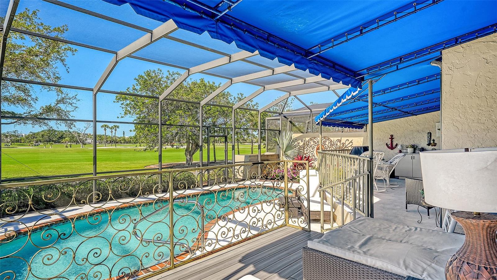 2373 HARBOUR OAKS DR