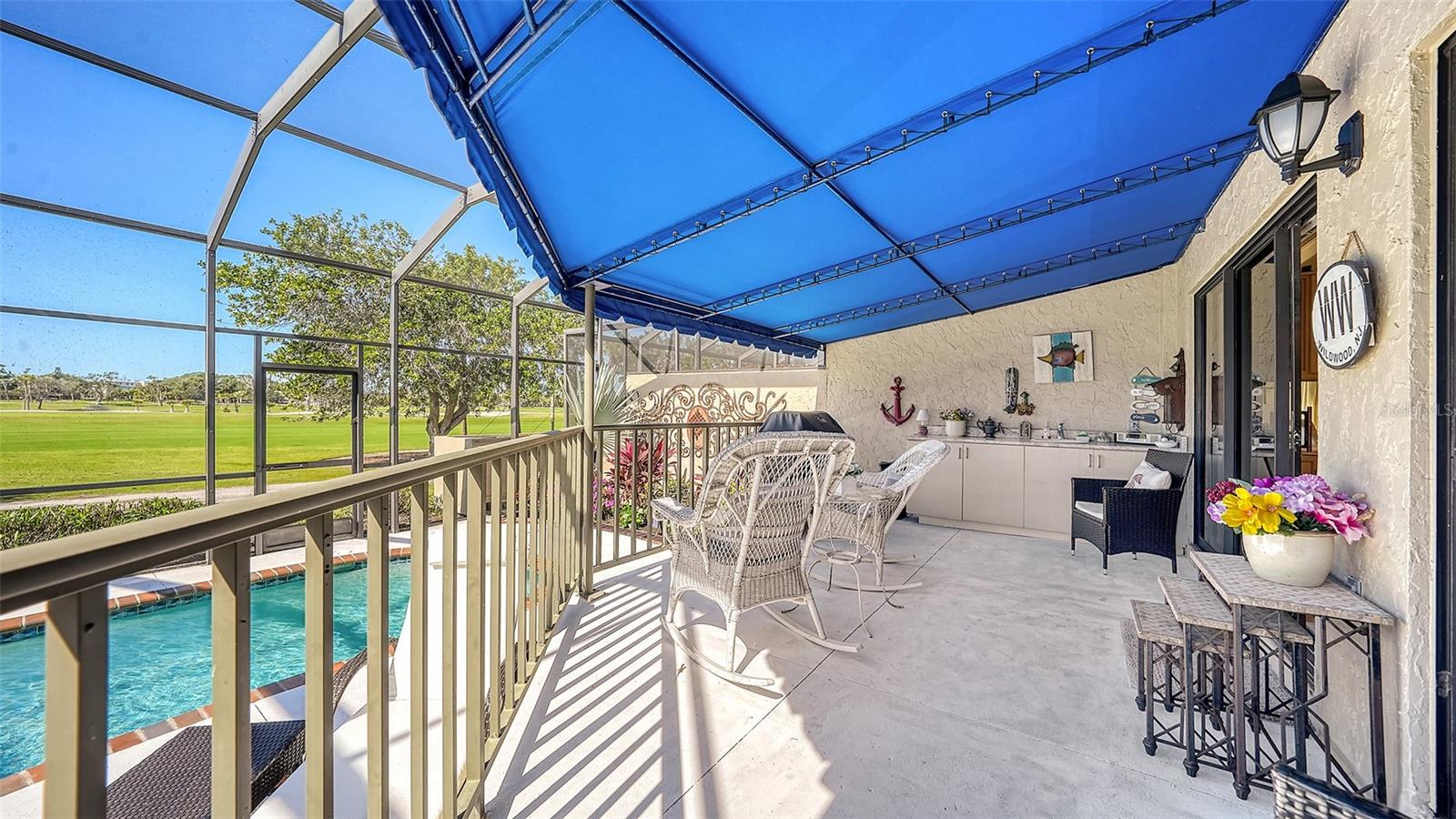 2373 HARBOUR OAKS DR