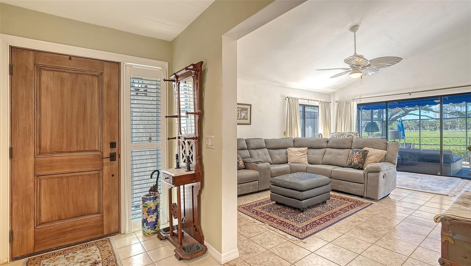 2373 HARBOUR OAKS DR