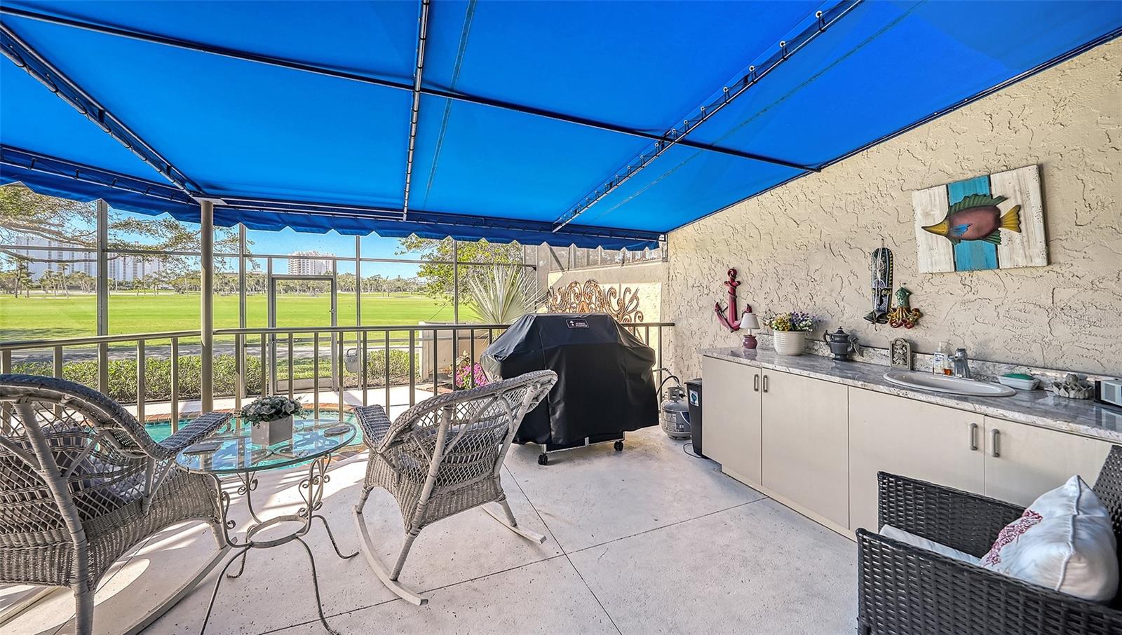 2373 HARBOUR OAKS DR