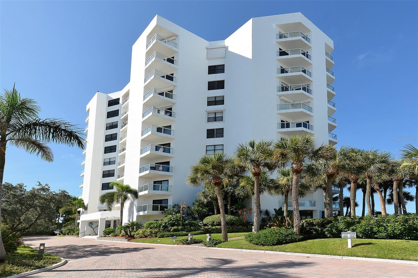 1000 LONGBOAT CLUB RD #604