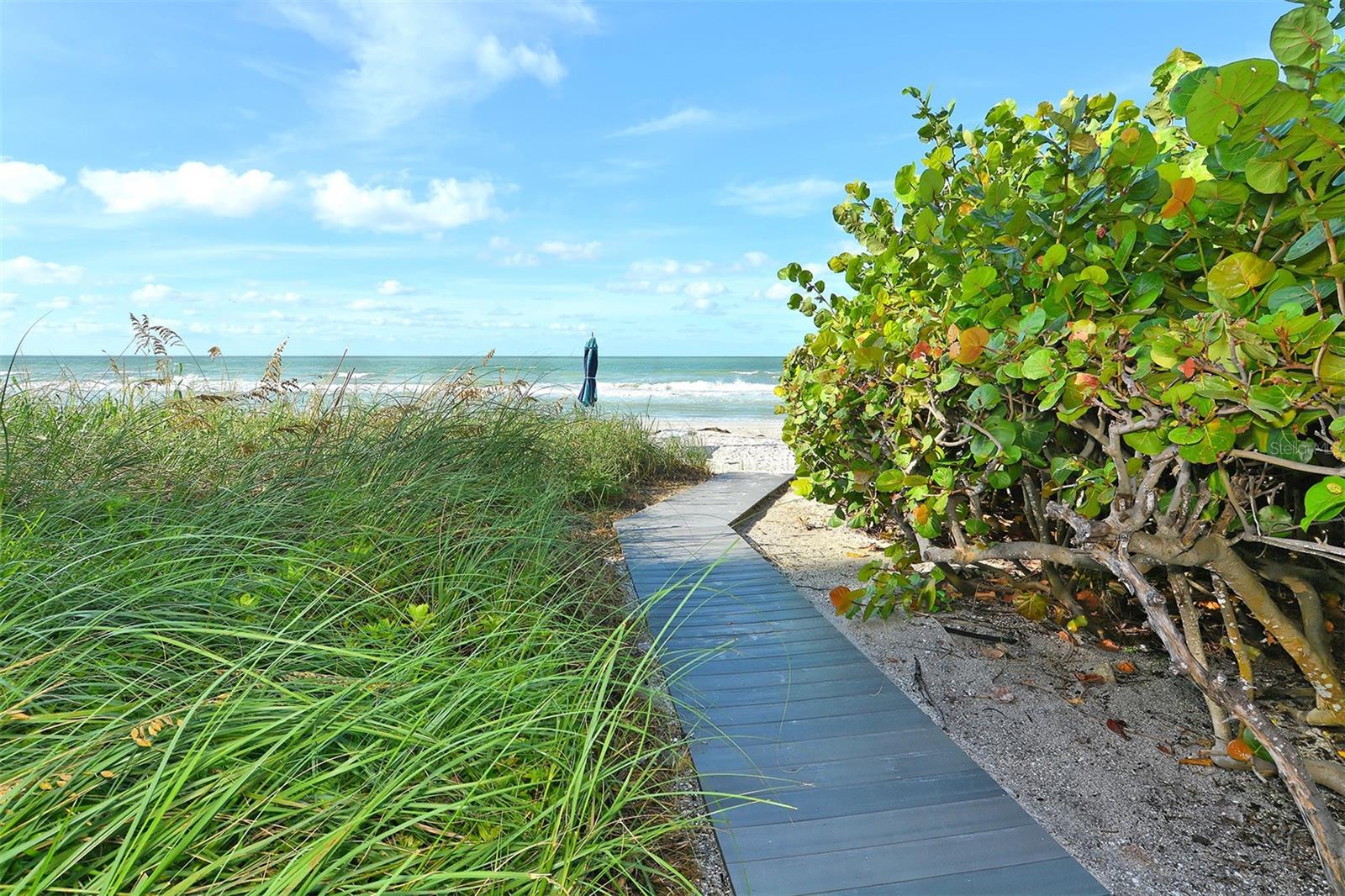1000 LONGBOAT CLUB RD #604