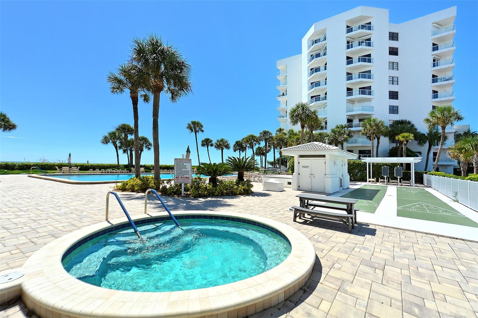 1000 LONGBOAT CLUB RD #604
