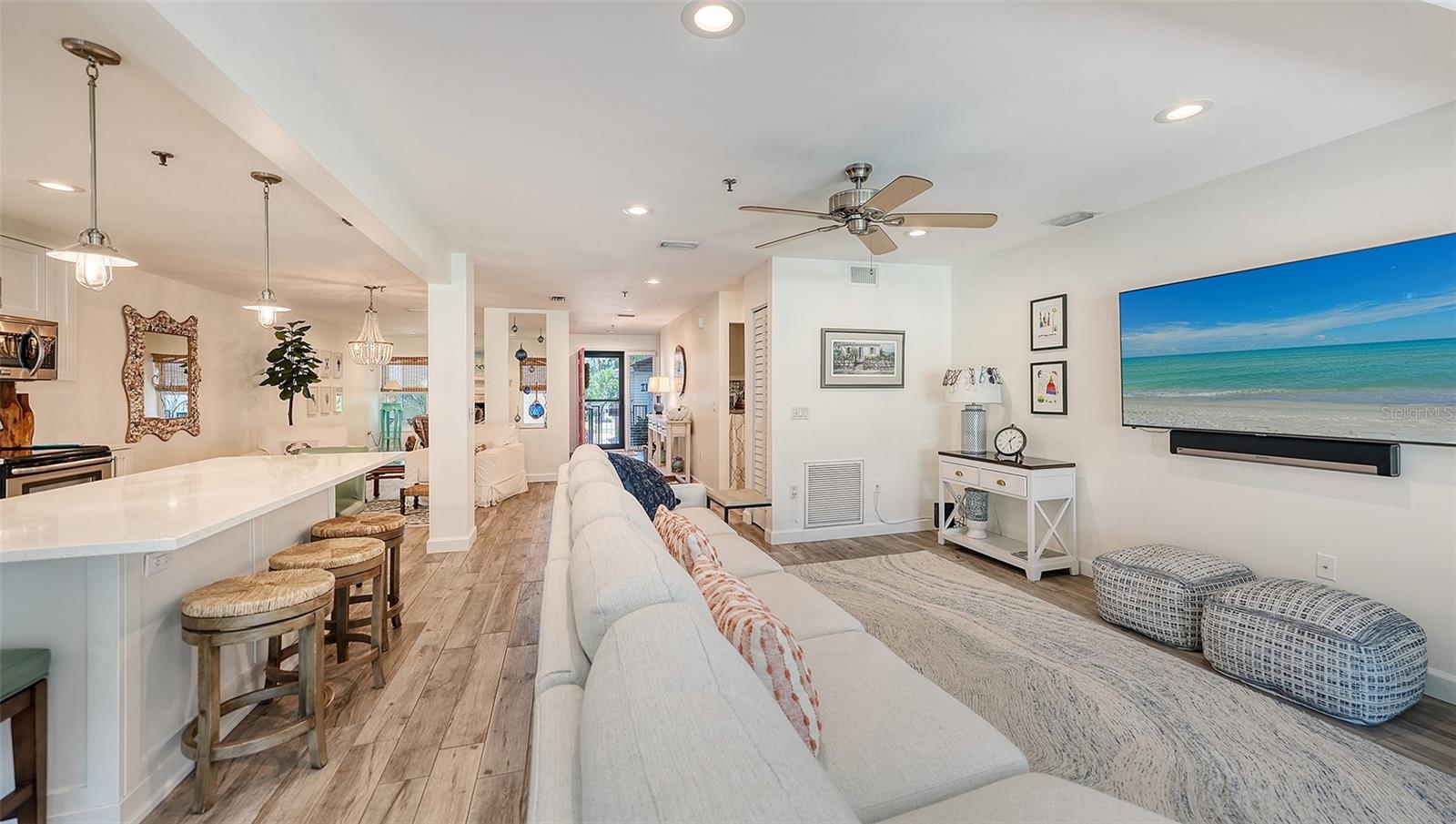 2123 HARBOURSIDE DR #903