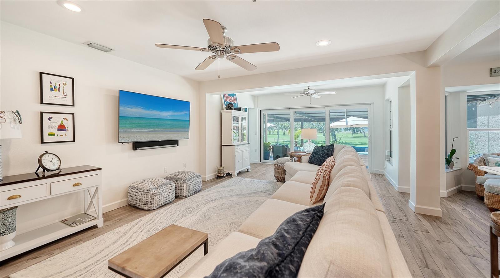 2123 HARBOURSIDE DR #903