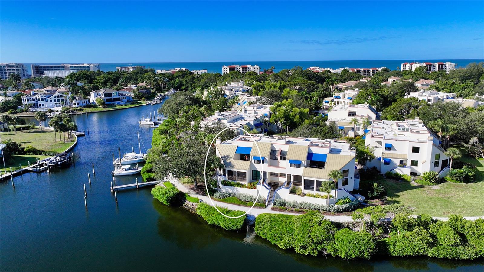 1918 HARBOURSIDE DR #901