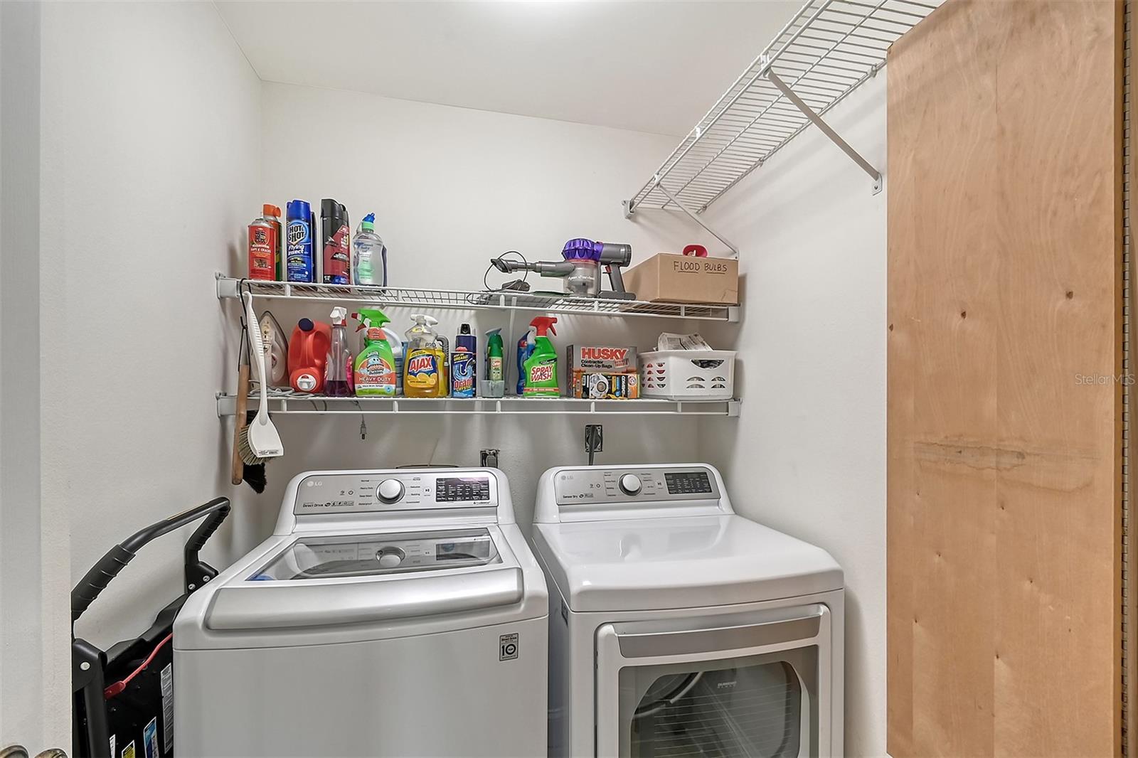 2143 HARBOURSIDE DR #1201