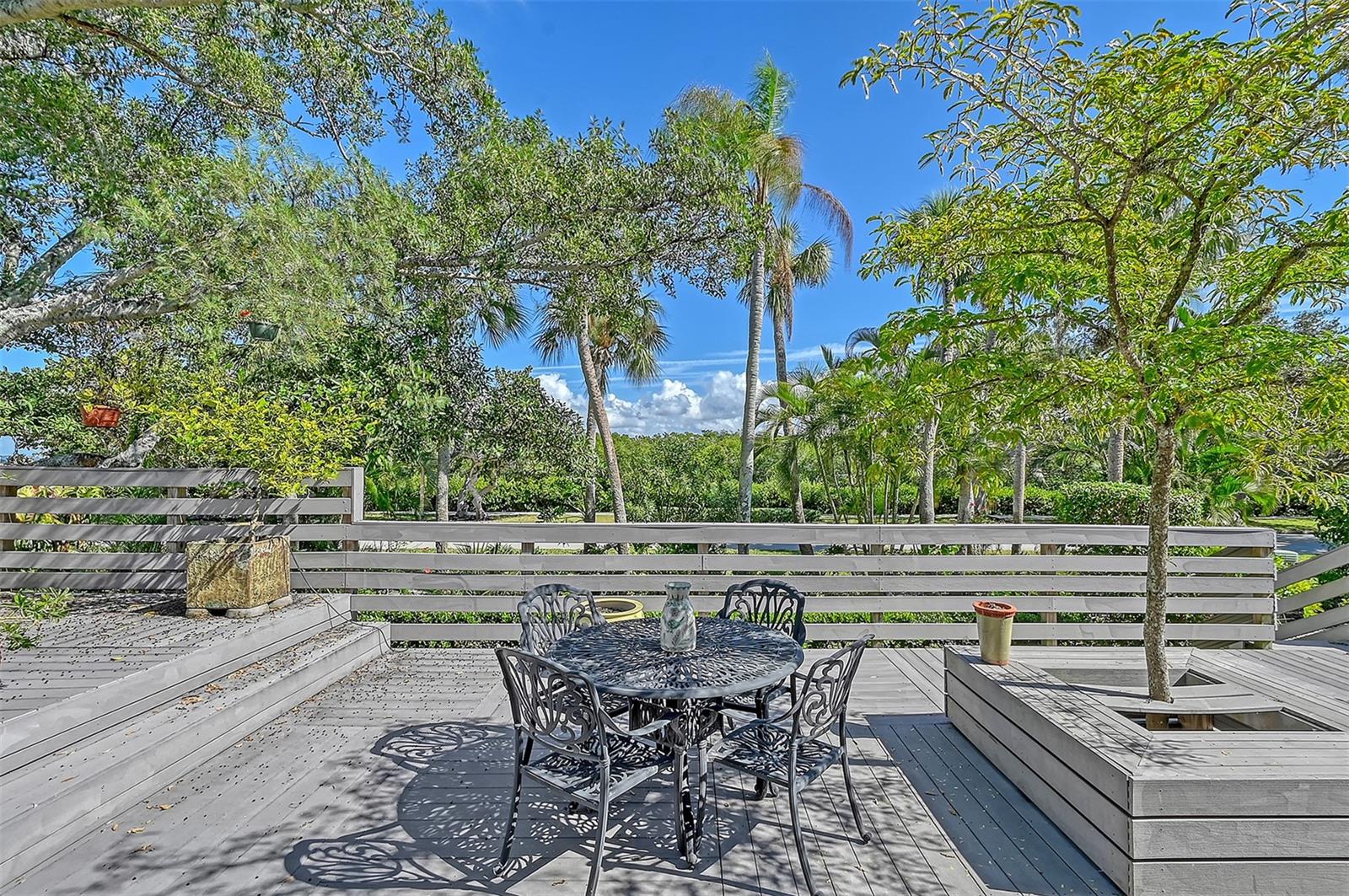 2143 HARBOURSIDE DR #1201