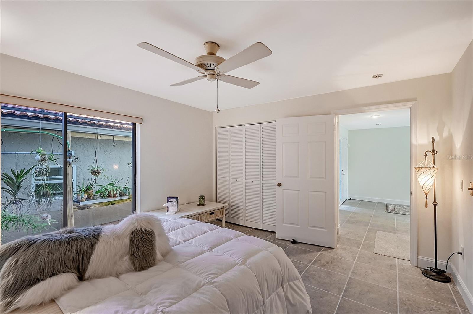 2143 HARBOURSIDE DR #1201