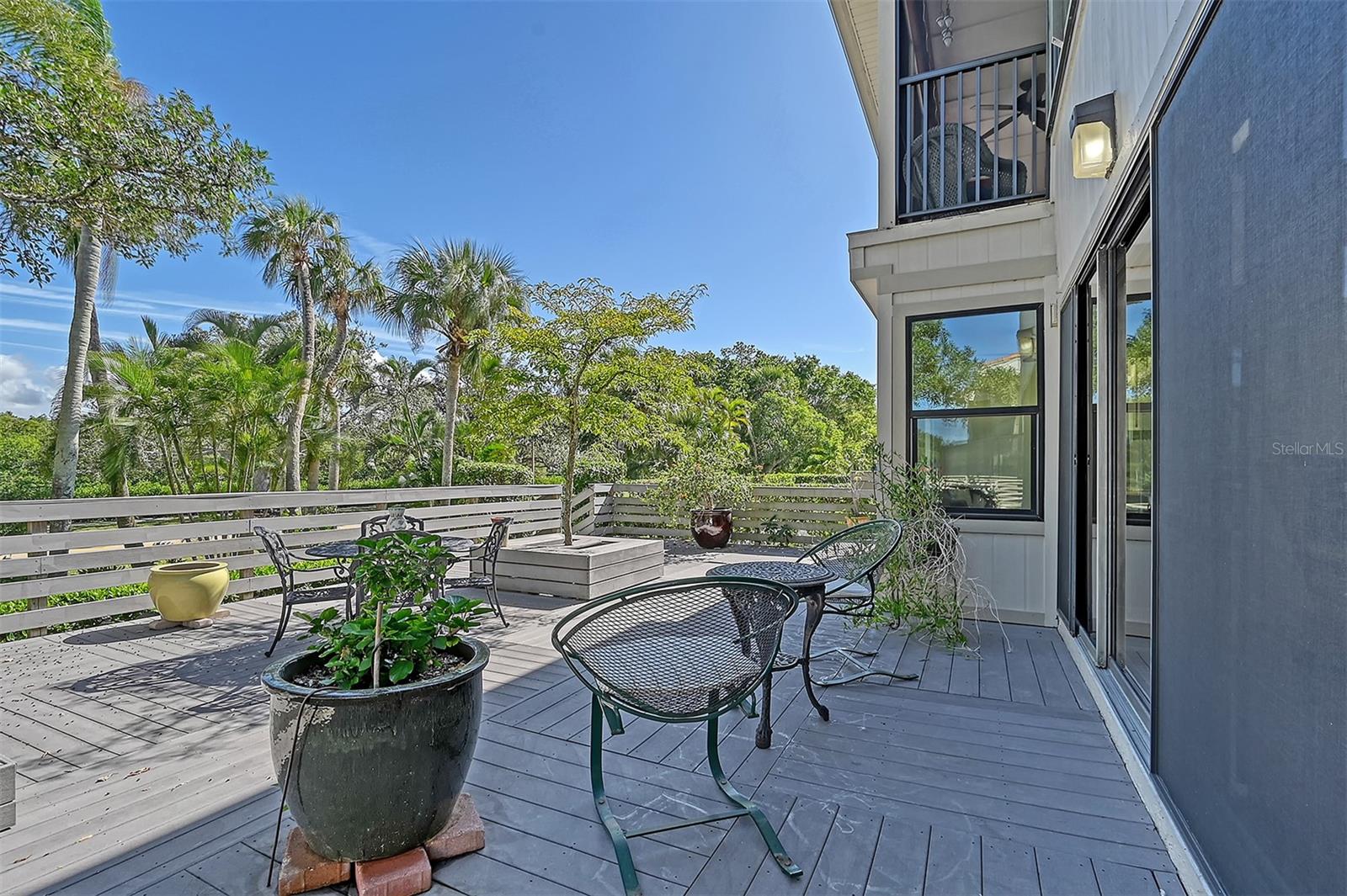 2143 HARBOURSIDE DR #1201
