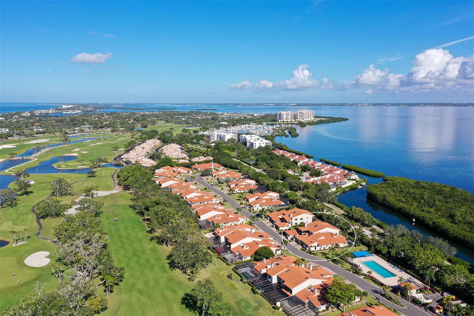2143 HARBOURSIDE DR #1201