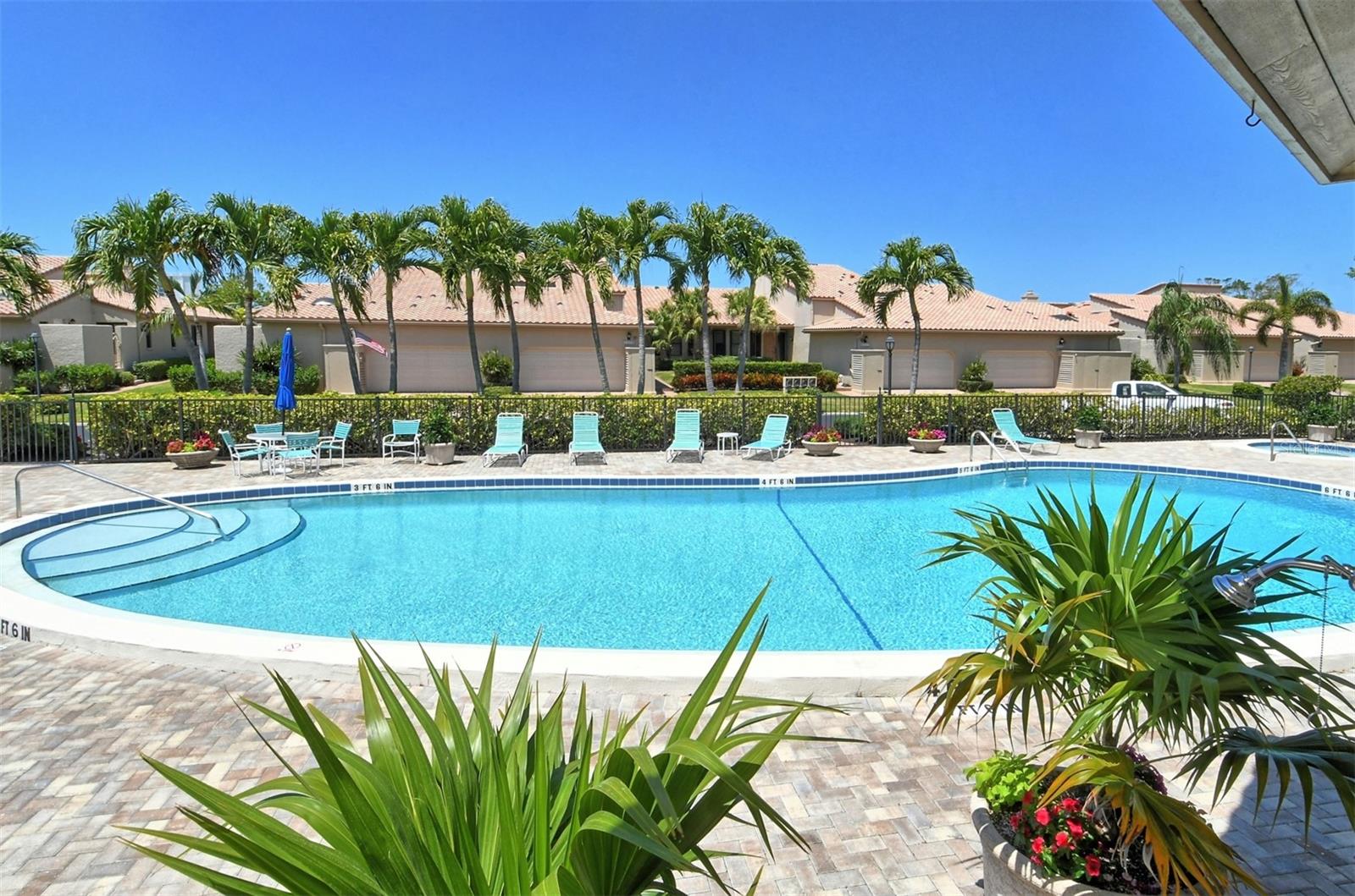 2383 HARBOUR OAKS DR