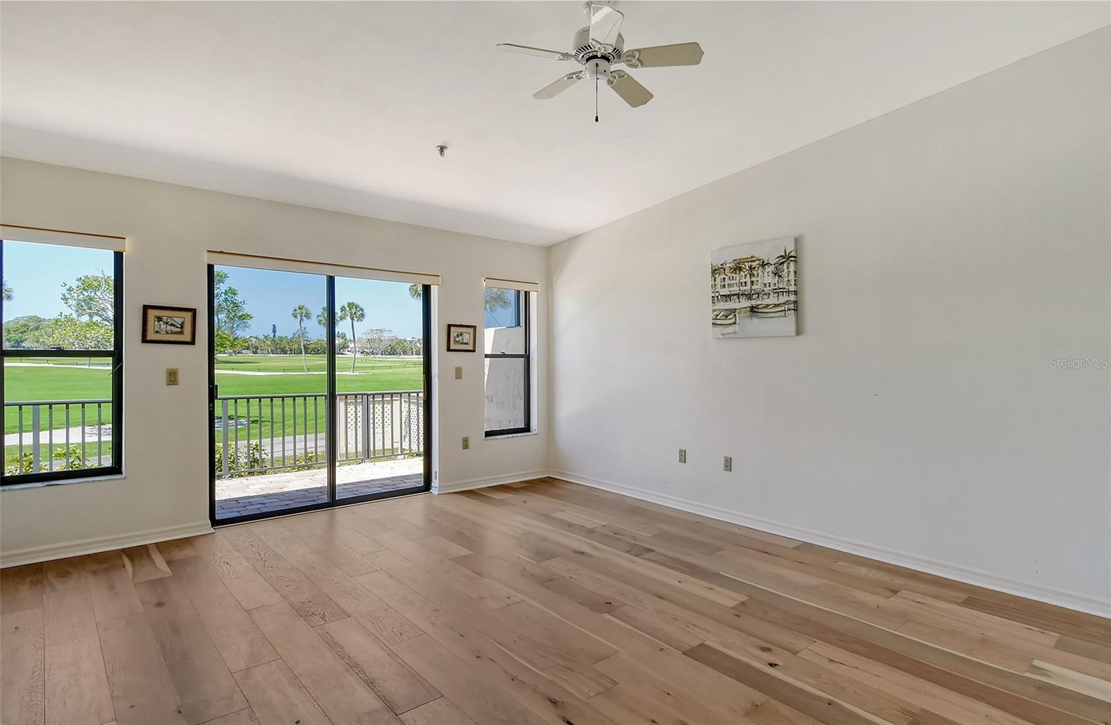 2383 HARBOUR OAKS DR