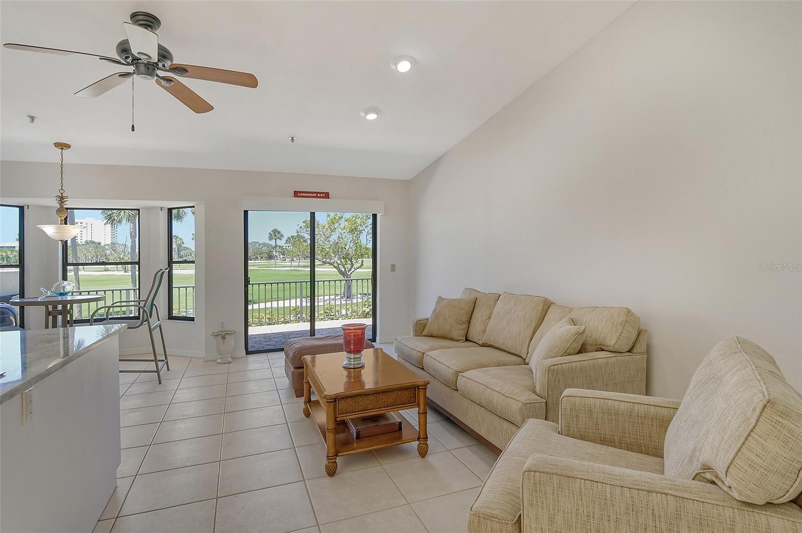 2383 HARBOUR OAKS DR