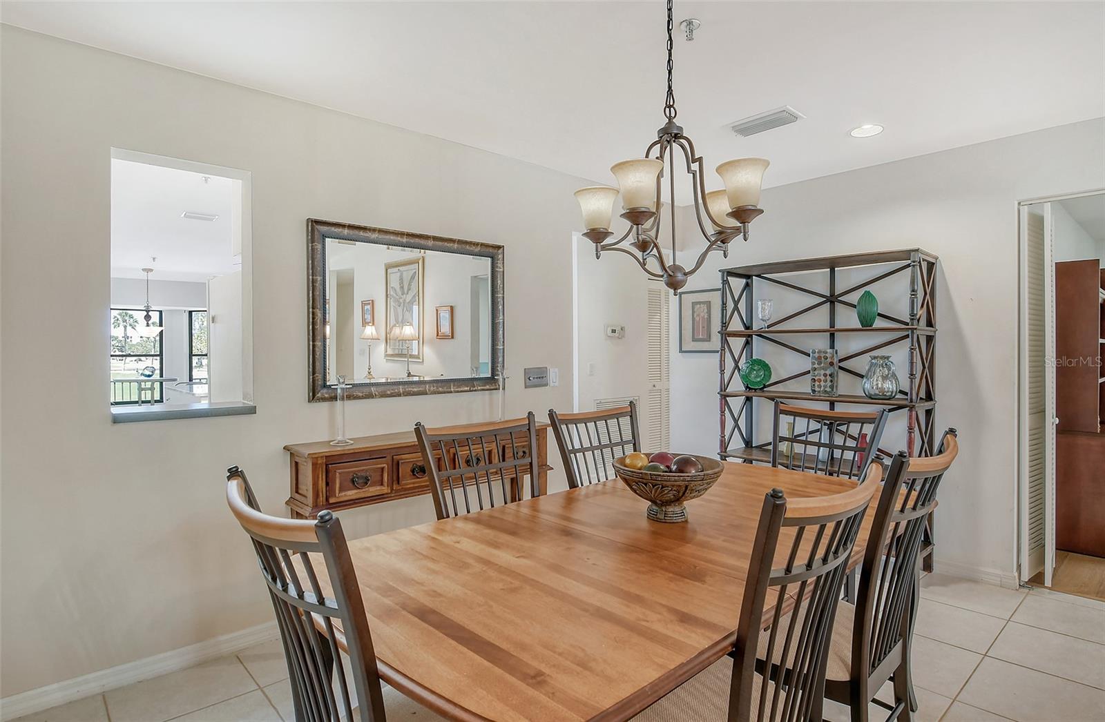 2383 HARBOUR OAKS DR