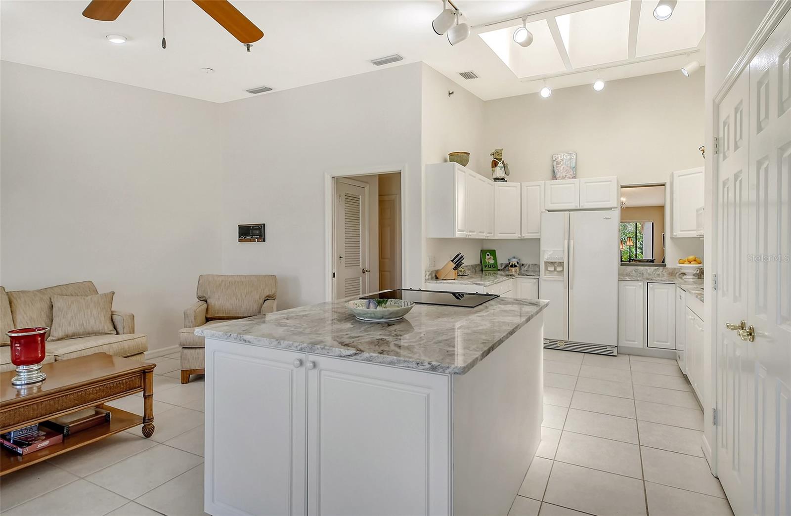 2383 HARBOUR OAKS DR