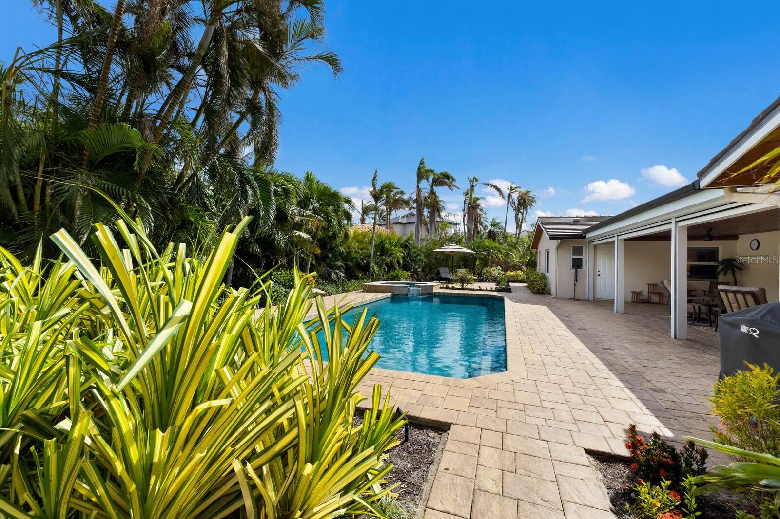 421 WOOD DUCK DR