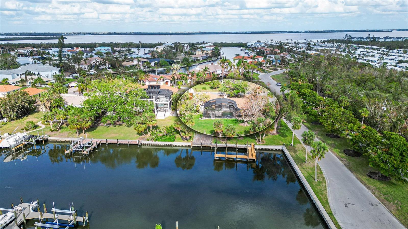 5901 EMERALD HARBOR DR
