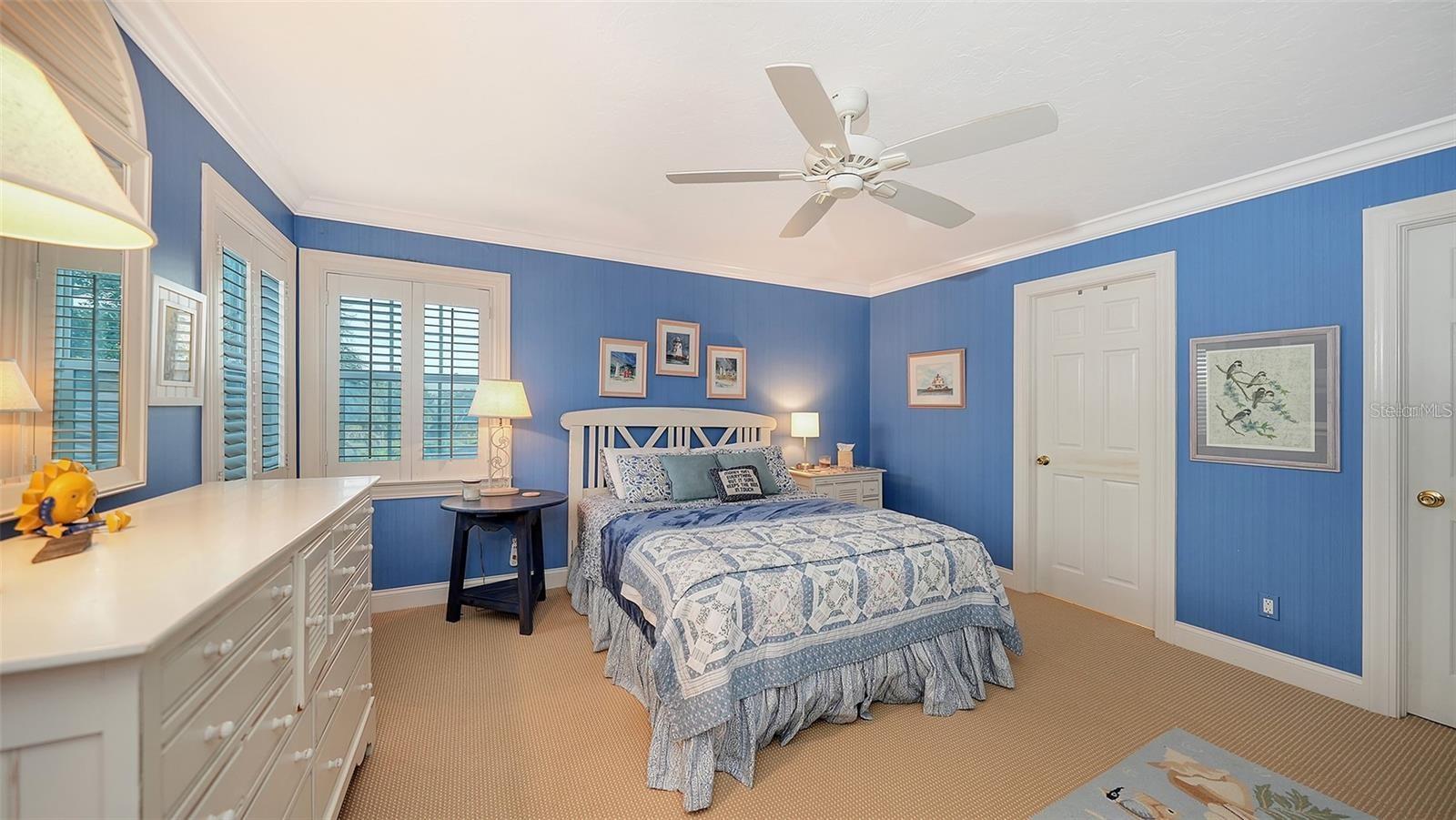 3310 SABAL COVE LN