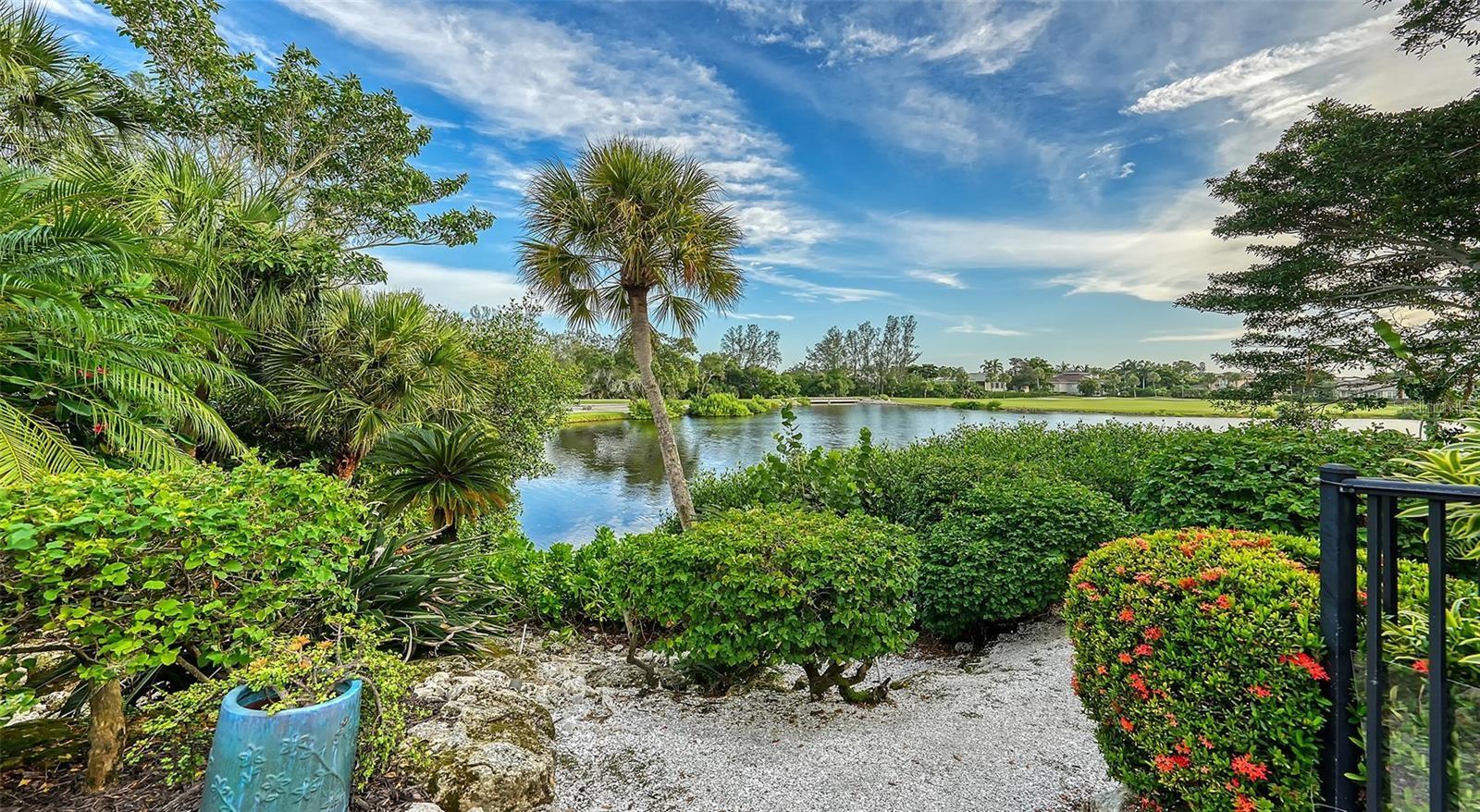 3310 SABAL COVE LN