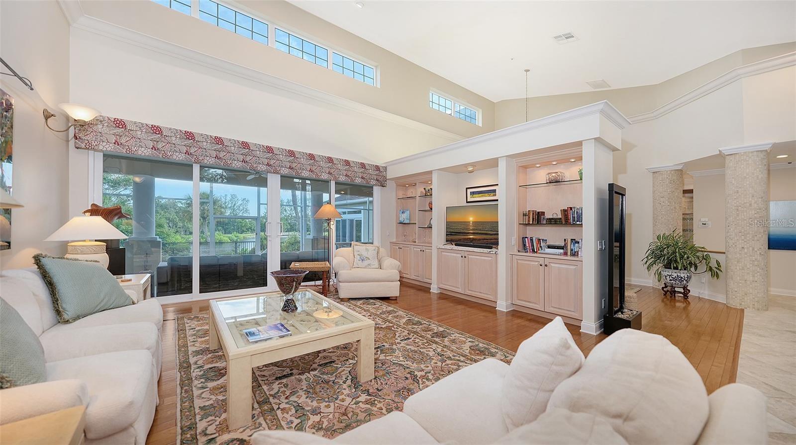 3310 SABAL COVE LN