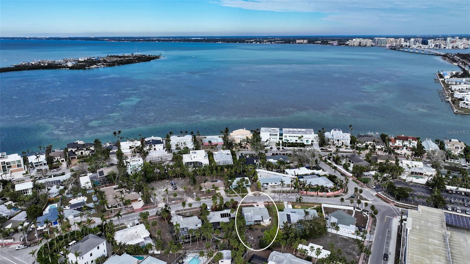 141 N ADAMS DR