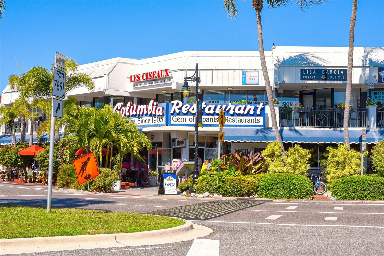 141 N ADAMS DR