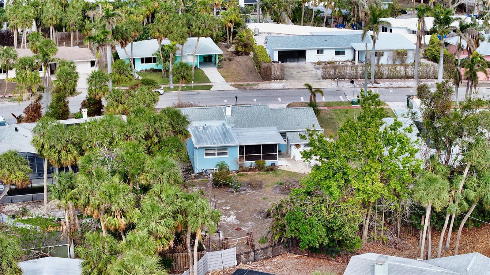 141 N ADAMS DR