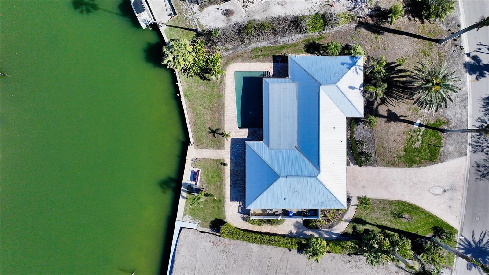 721 OLD COMPASS RD