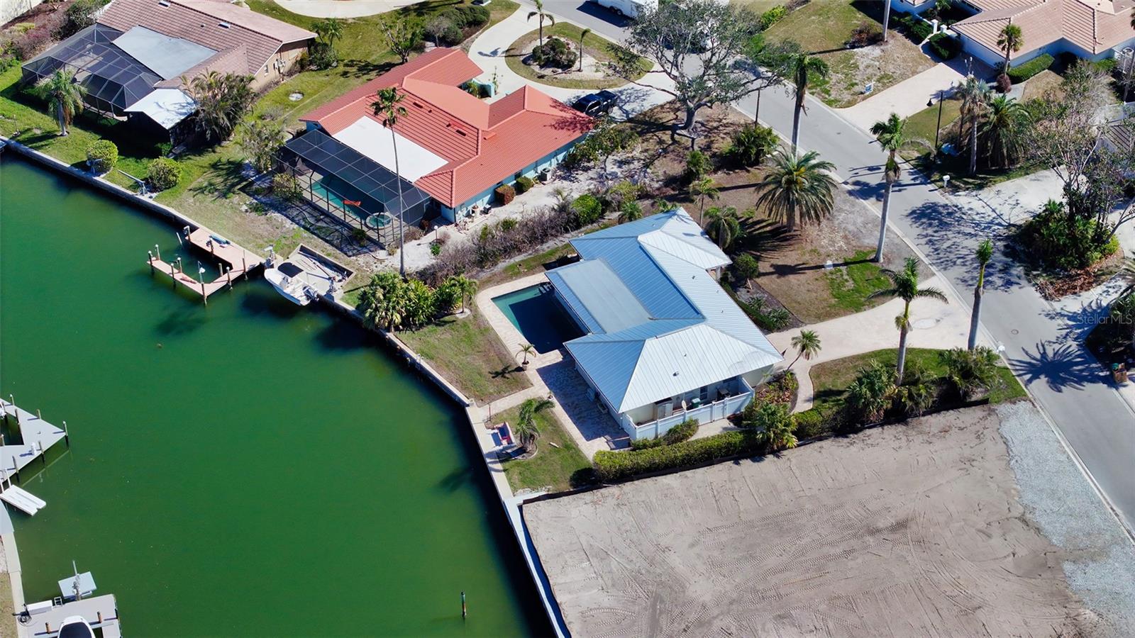 721 OLD COMPASS RD