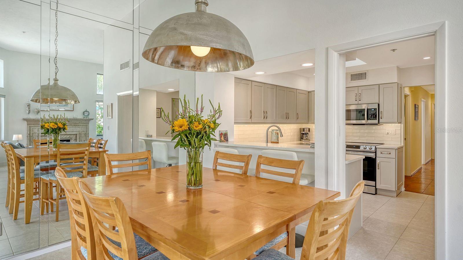 1922 HARBOURSIDE DR #1104