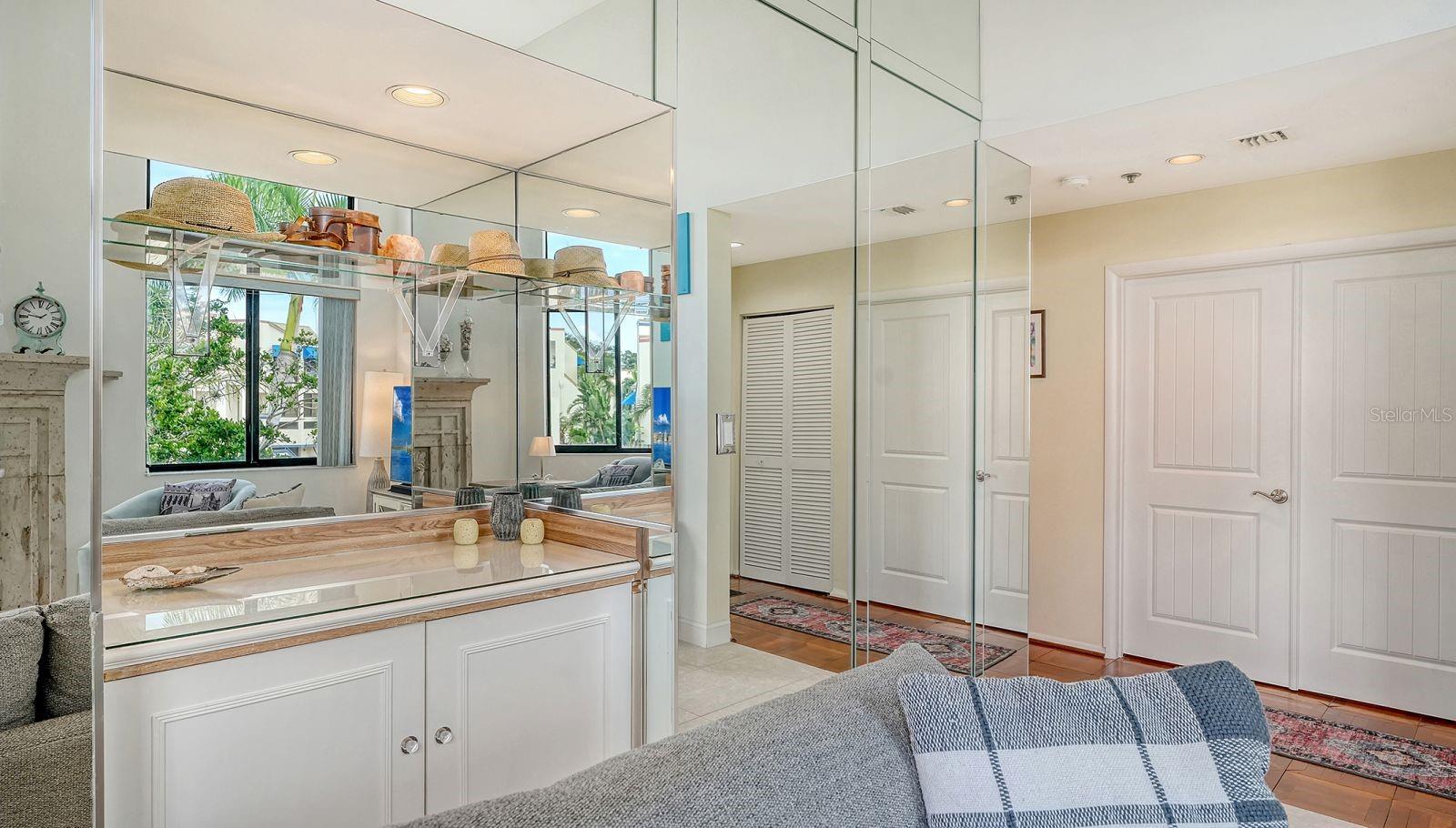 1922 HARBOURSIDE DR #1104