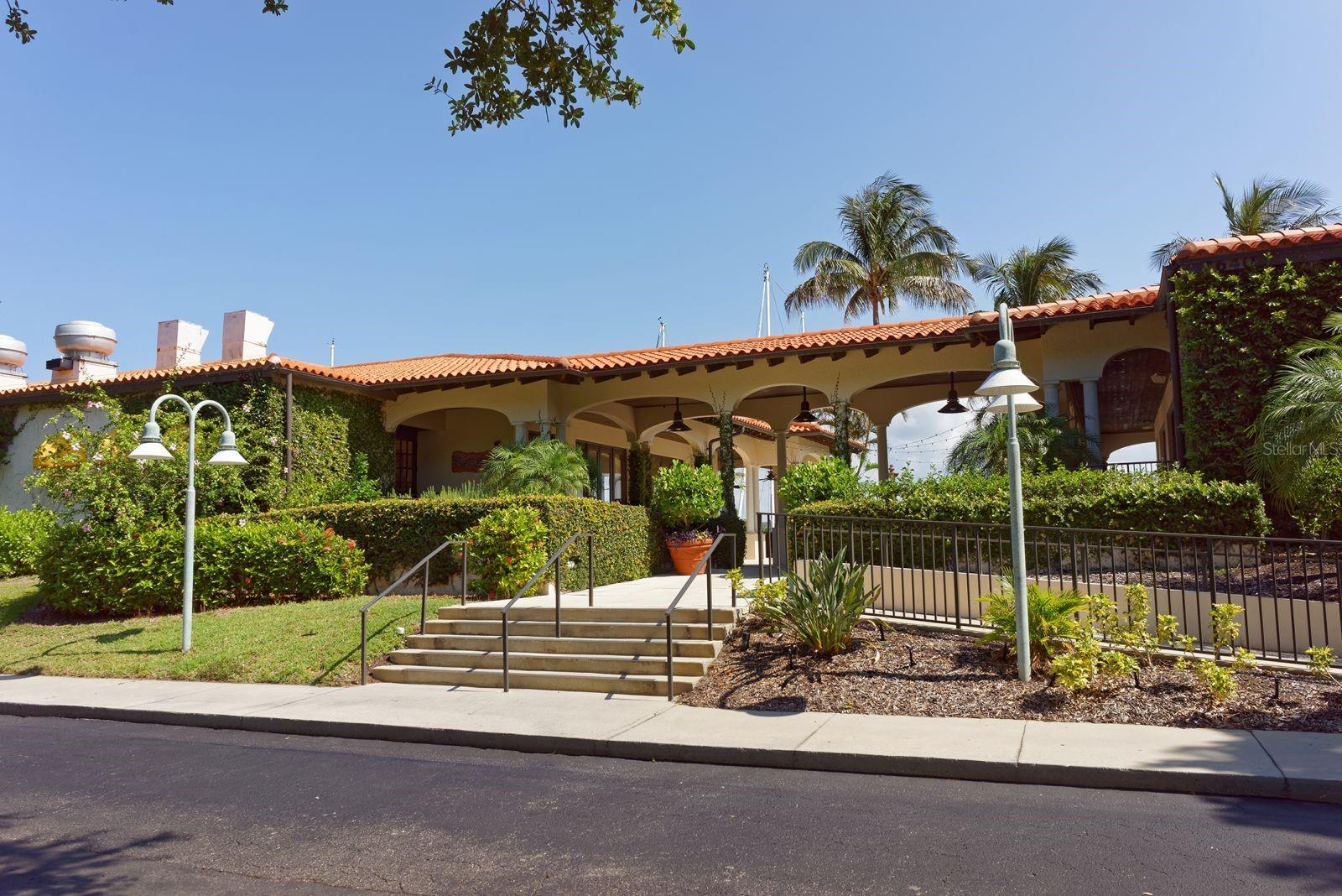 1922 HARBOURSIDE DR #1104