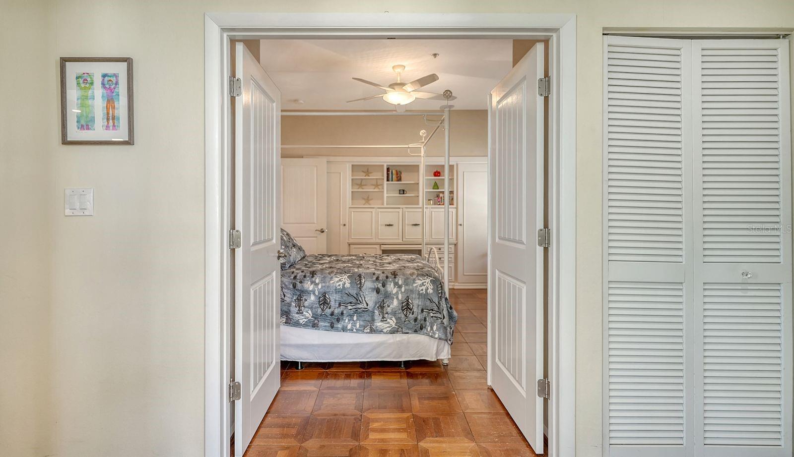 1922 HARBOURSIDE DR #1104