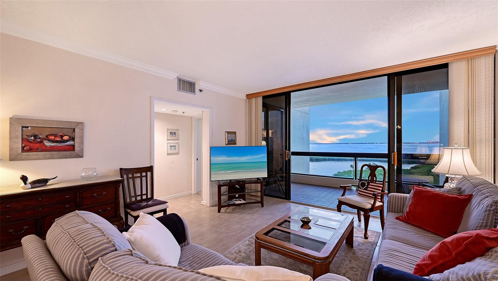 1932 HARBOURSIDE DR #254